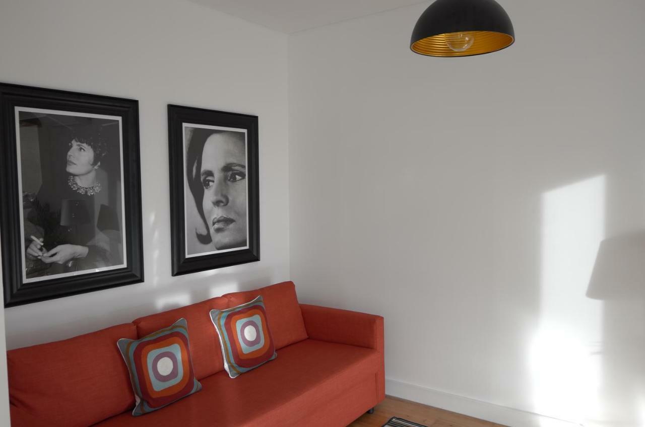 Ocean View Double Suite Paco de Arcos Exterior photo